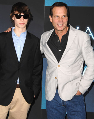 Bill Paxton at event of Isikunijimas (2009)