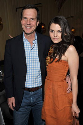 Bill Paxton and Ginnifer Goodwin at event of He's Just Not That Into You (2009)