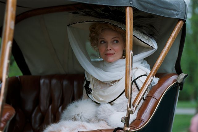 Still of Michelle Pfeiffer in Chéri (2009)