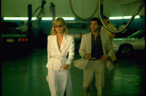 Still of Al Pacino and Michelle Pfeiffer in Scarface (1983)