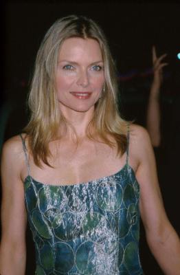 Michelle Pfeiffer at event of The Story of Us (1999)