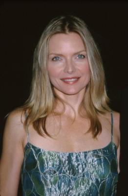 Michelle Pfeiffer at event of The Story of Us (1999)