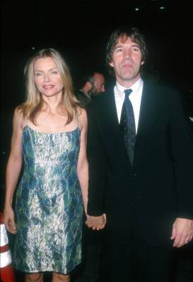 Michelle Pfeiffer and David E. Kelley at event of The Story of Us (1999)