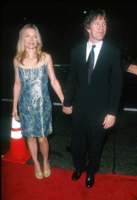 Michelle Pfeiffer and David E. Kelley at event of The Story of Us (1999)