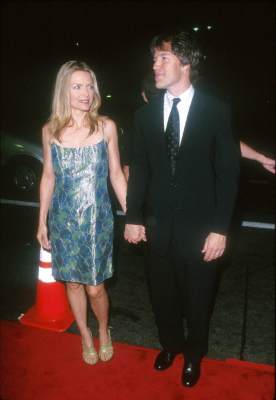 Michelle Pfeiffer and David E. Kelley at event of The Story of Us (1999)