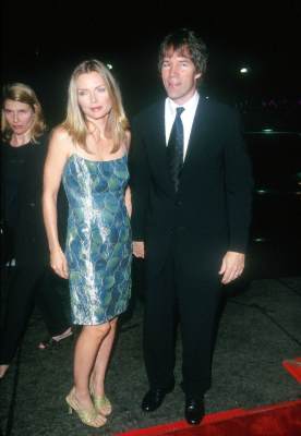 Michelle Pfeiffer and David E. Kelley at event of The Story of Us (1999)