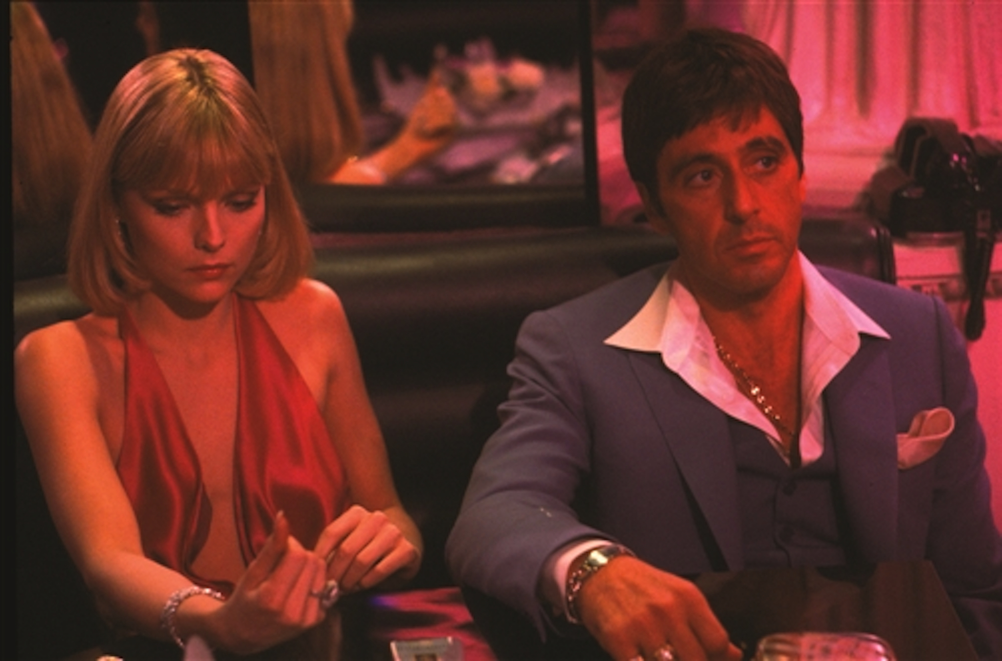 Still of Al Pacino and Michelle Pfeiffer in Scarface (1983)