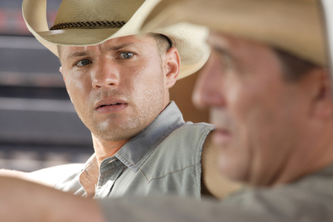 Still of Ryan Phillippe and Ciarán Hinds in Stop-Loss (2008)