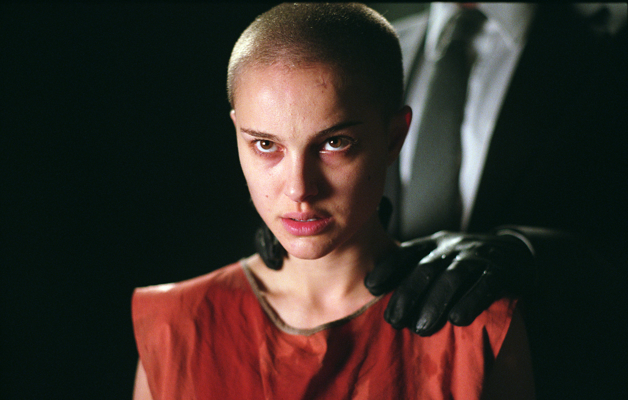 Still of Natalie Portman in V - tai Vendeta (2005)