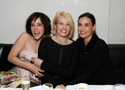 Demi Moore, Parker Posey and Ellen Barkin at event of Happy Tears (2009)