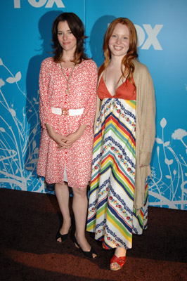 Parker Posey and Lauren Ambrose