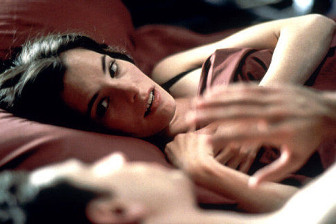 Still of Parker Posey in Personal Velocity: Three Portraits (2002)