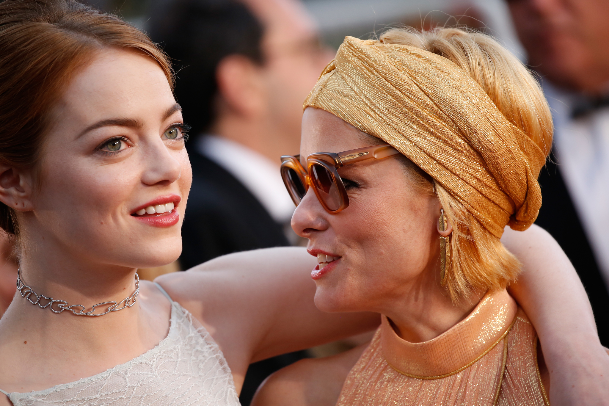 Parker Posey and Emma Stone at event of Irrational Man (2015)