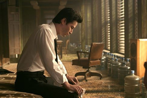 Still of Keanu Reeves in Constantine (2005)