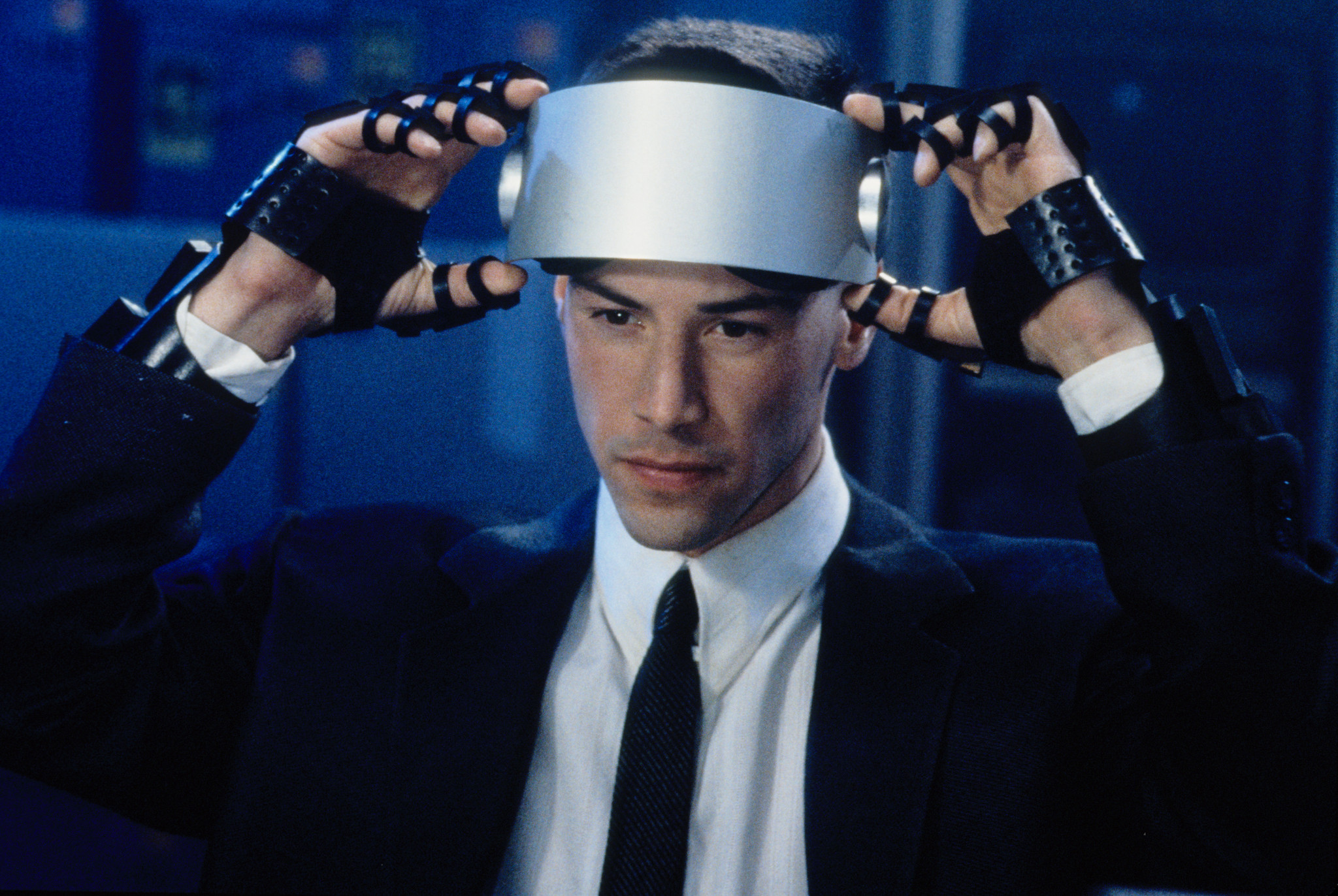 Still of Keanu Reeves in Johnny Mnemonic (1995)