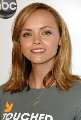 Christina Ricci at event of Stand Up to Cancer (2008)