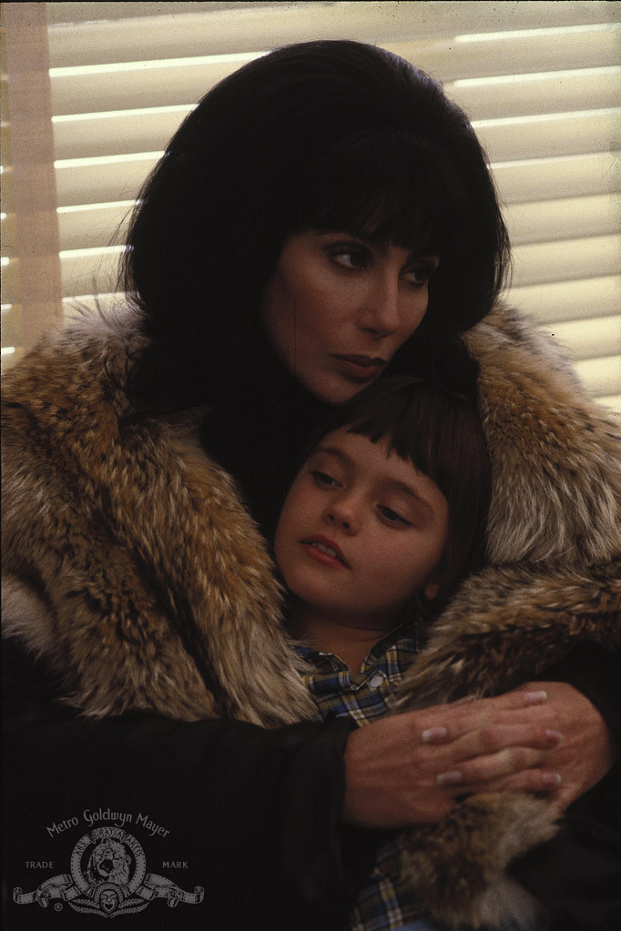 Still of Christina Ricci and Cher in Undines (1990)