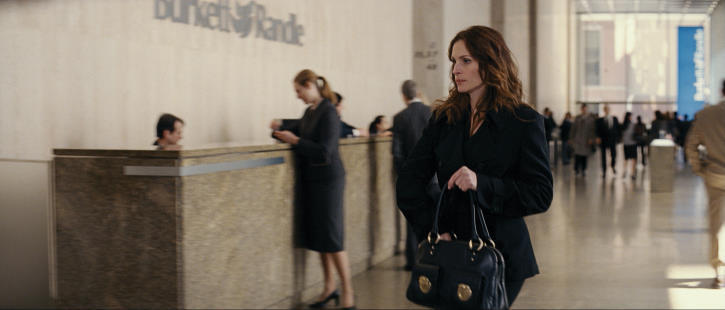 Still of Julia Roberts in Sukti reikaliukai (2009)