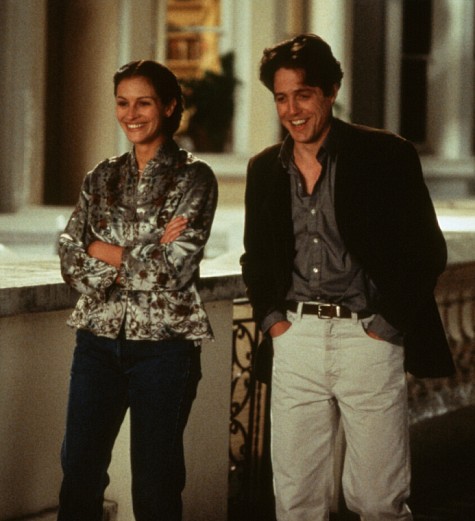 Still of Julia Roberts and Hugh Grant in Notting Hill (1999)