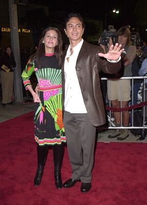 Julia Roberts and Benjamin Bratt at event of Red Planet (2000)