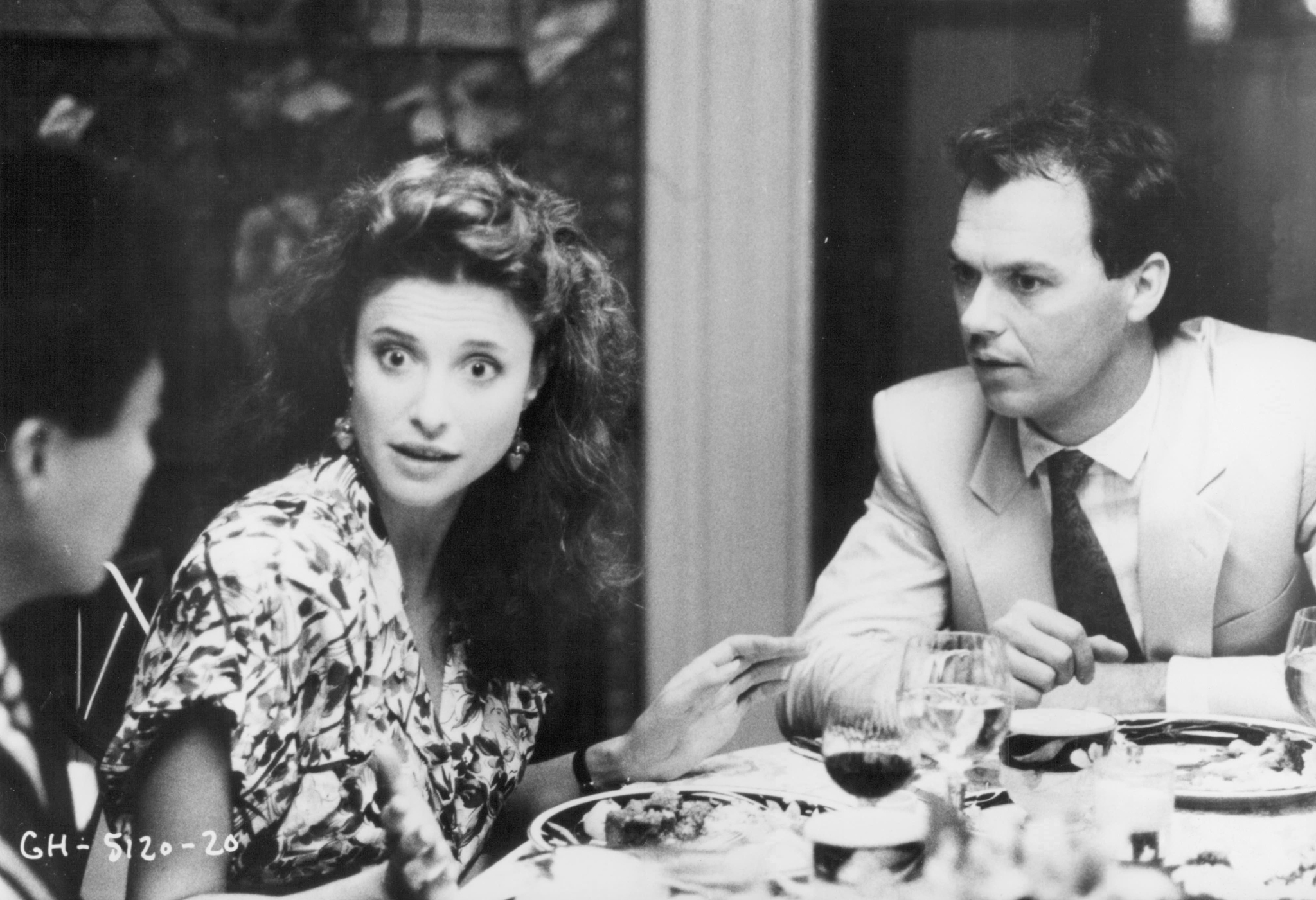 Still of Mimi Rogers and Michael Keaton in Gung Ho (1986)