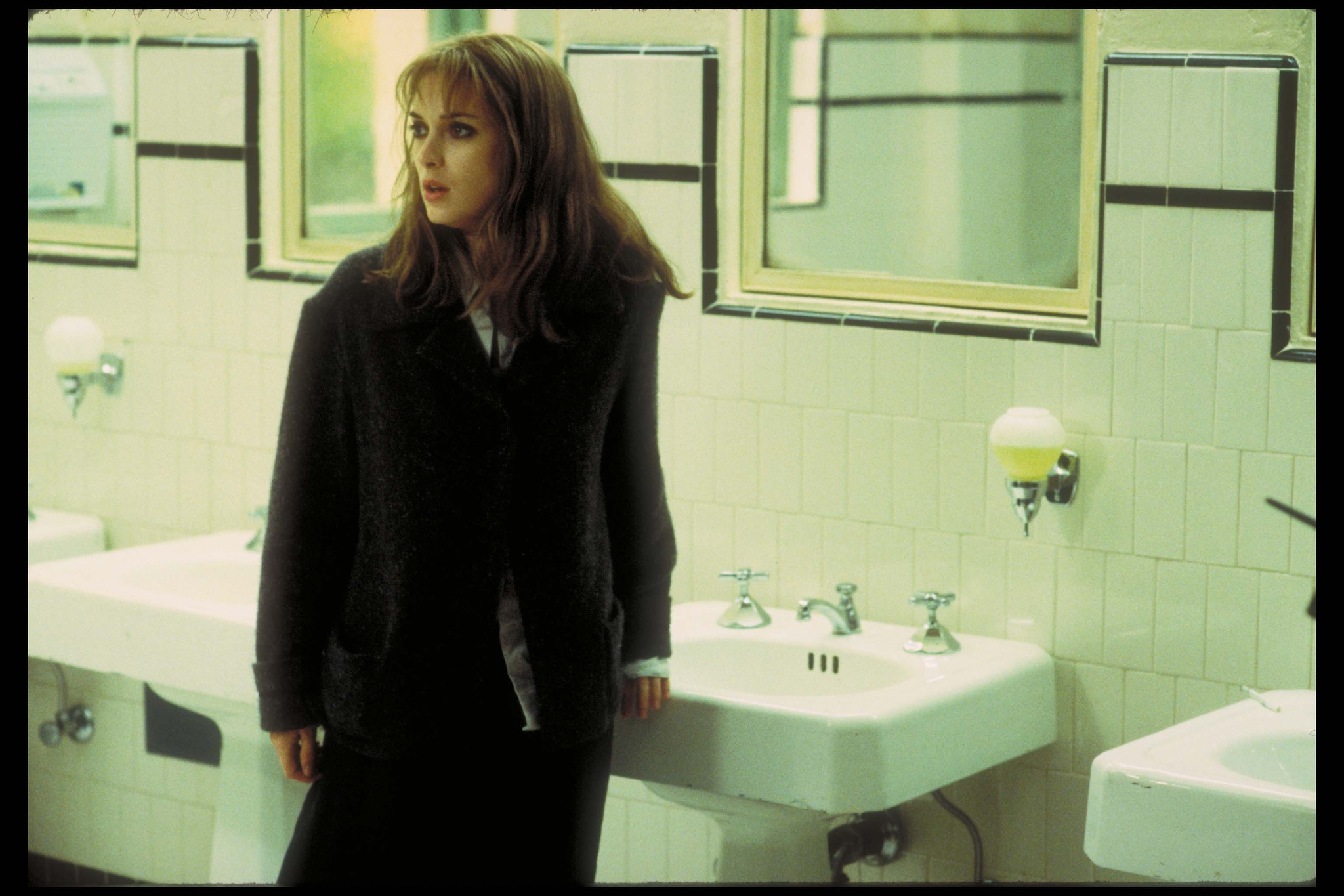 Still of Winona Ryder in Lost Souls (2000)