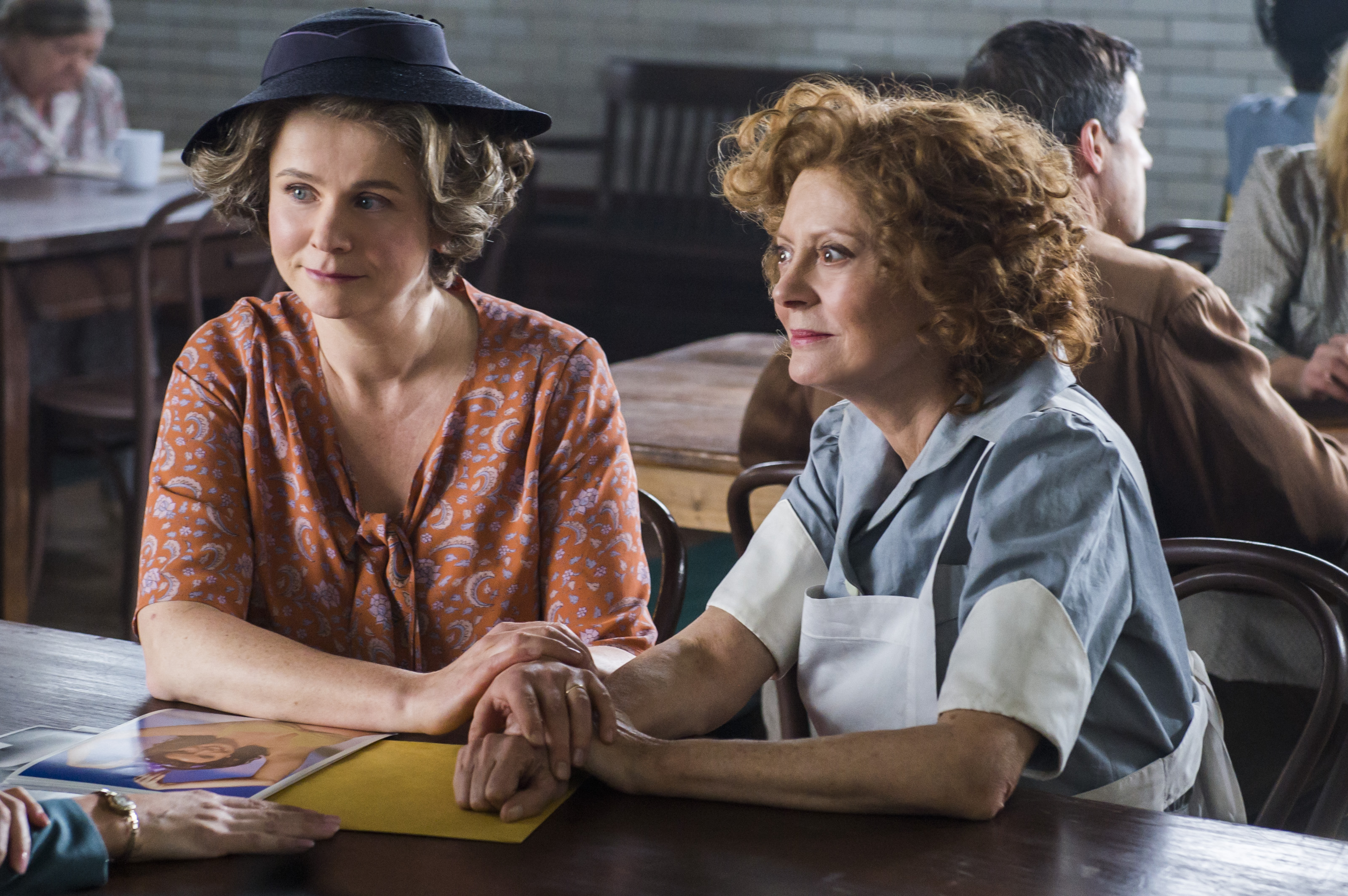 Still of Susan Sarandon and Emily Watson in The Secret Life of Marilyn Monroe (2015)