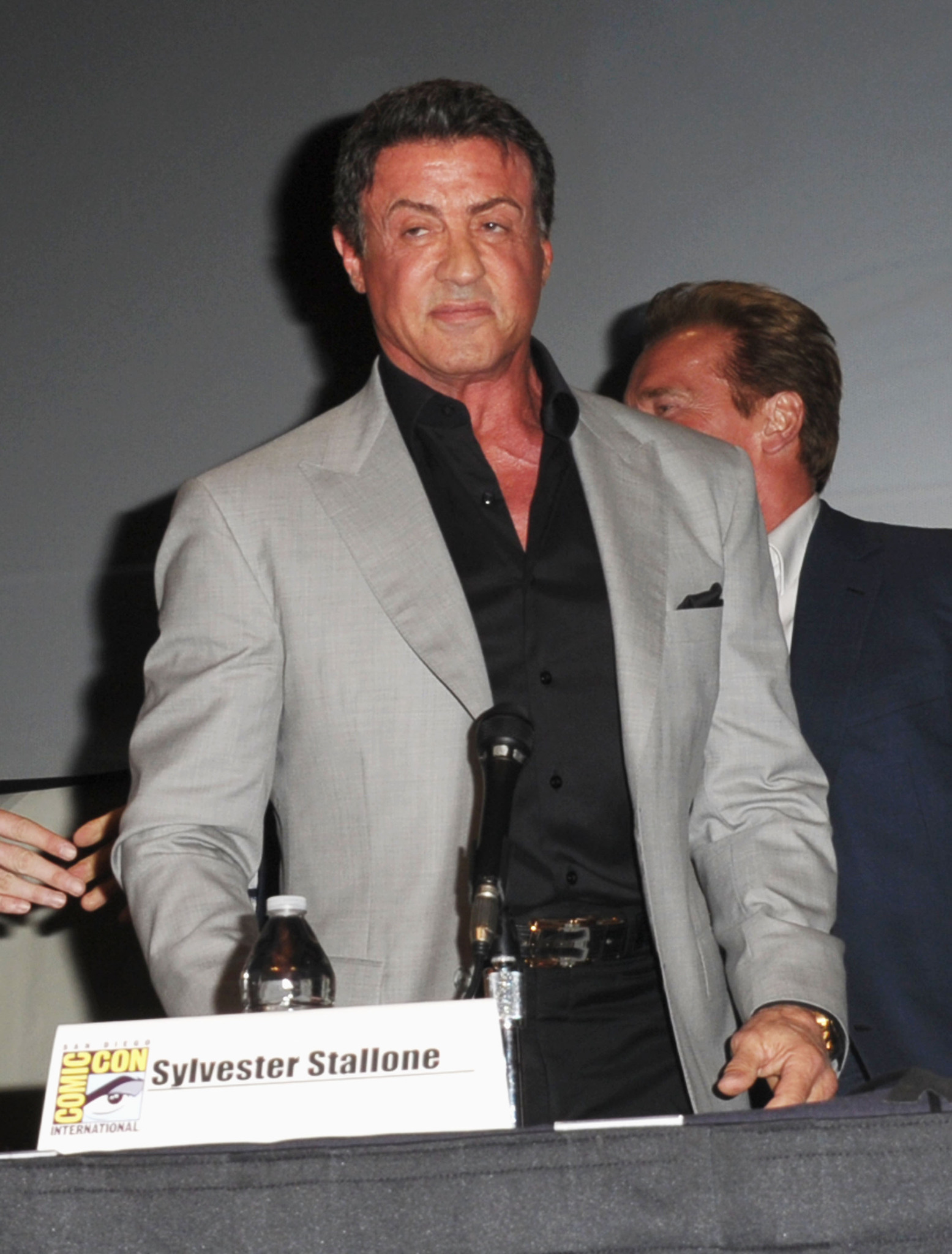 Arnold Schwarzenegger and Sylvester Stallone at event of Nesunaikinami 2 (2012)