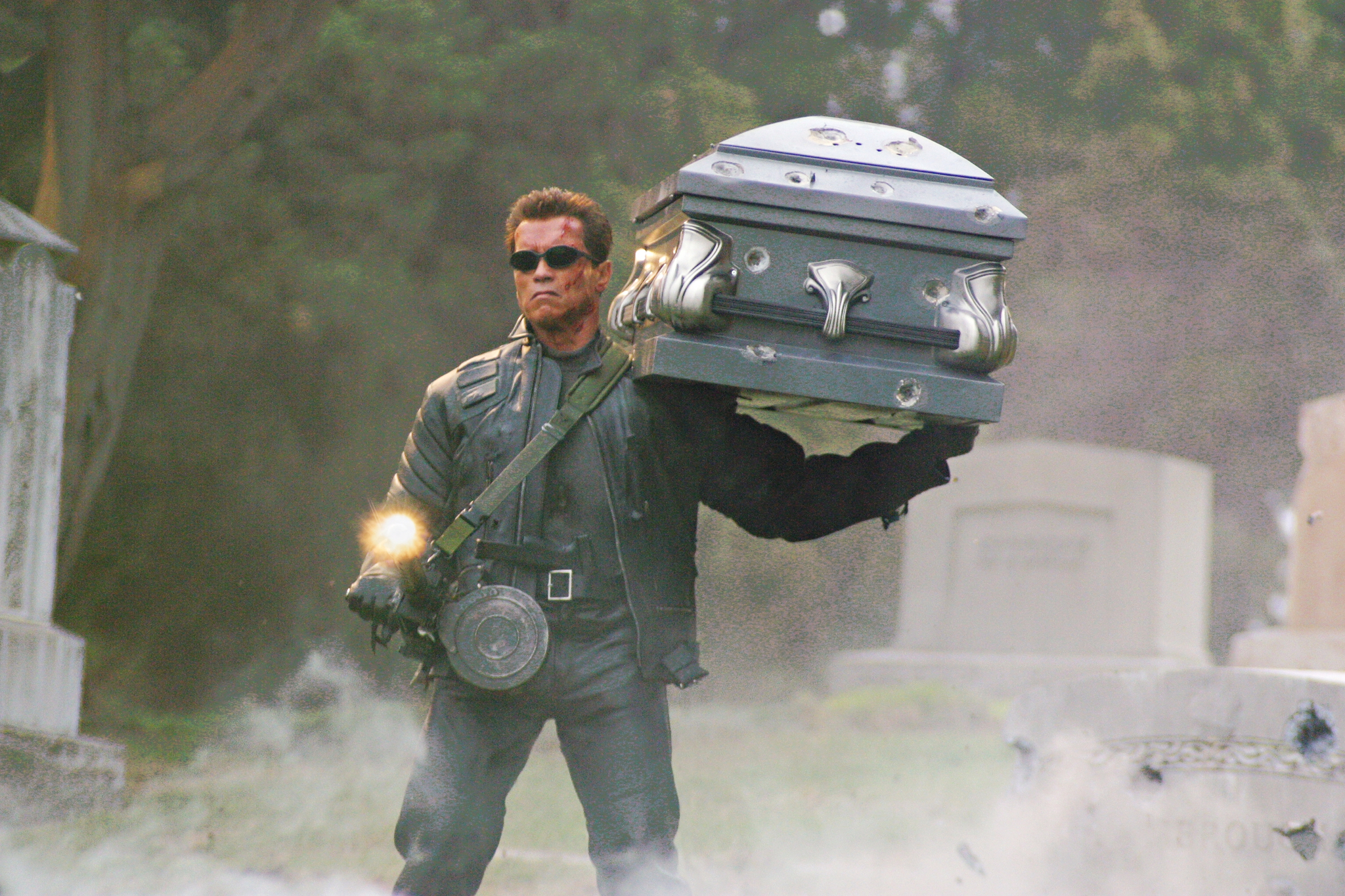 Still of Arnold Schwarzenegger in Terminator 3: Rise of the Machines (2003)