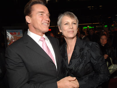 Jamie Lee Curtis and Arnold Schwarzenegger at event of The Kid & I (2005)