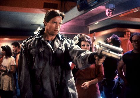 Still of Arnold Schwarzenegger in Terminatorius (1984)