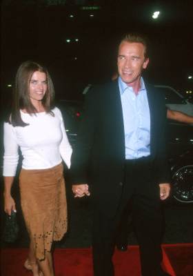 Arnold Schwarzenegger and Maria Shriver at event of The Story of Us (1999)