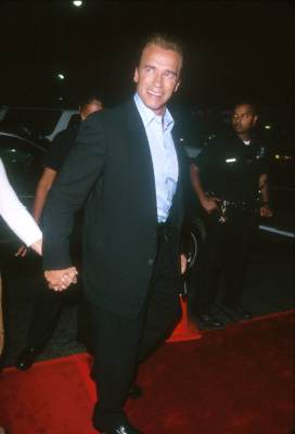 Arnold Schwarzenegger at event of The Story of Us (1999)