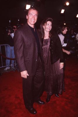 Arnold Schwarzenegger and Maria Shriver at event of U.S. Marshals (1998)