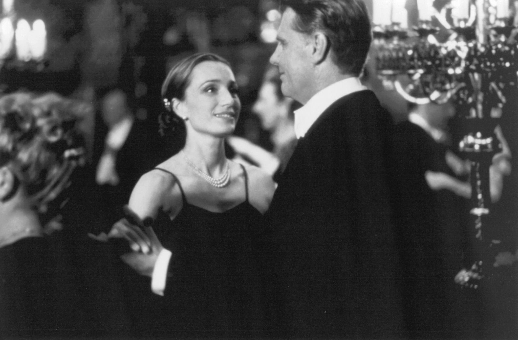 Still of Kristin Scott Thomas in Up at the Villa (2000)