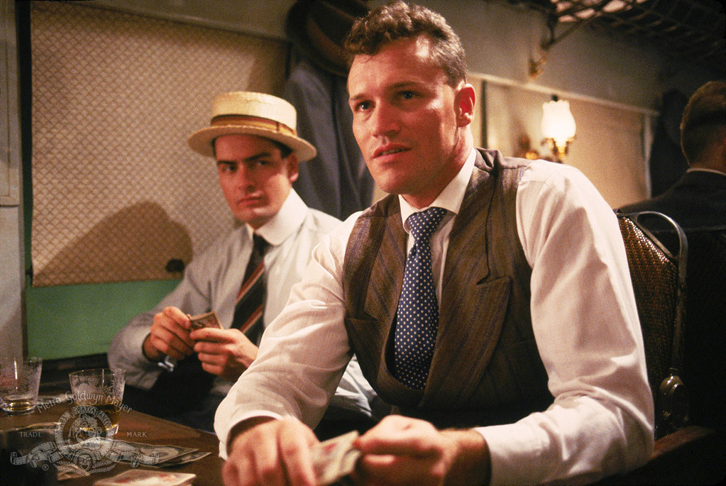 Still of Charlie Sheen and Michael Rooker in Eight Men Out (1988)