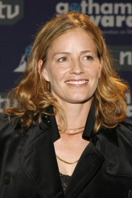 Elisabeth Shue