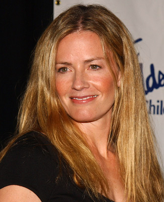 Elisabeth Shue