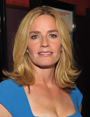 Elisabeth Shue at event of Piranha 3D (2010)