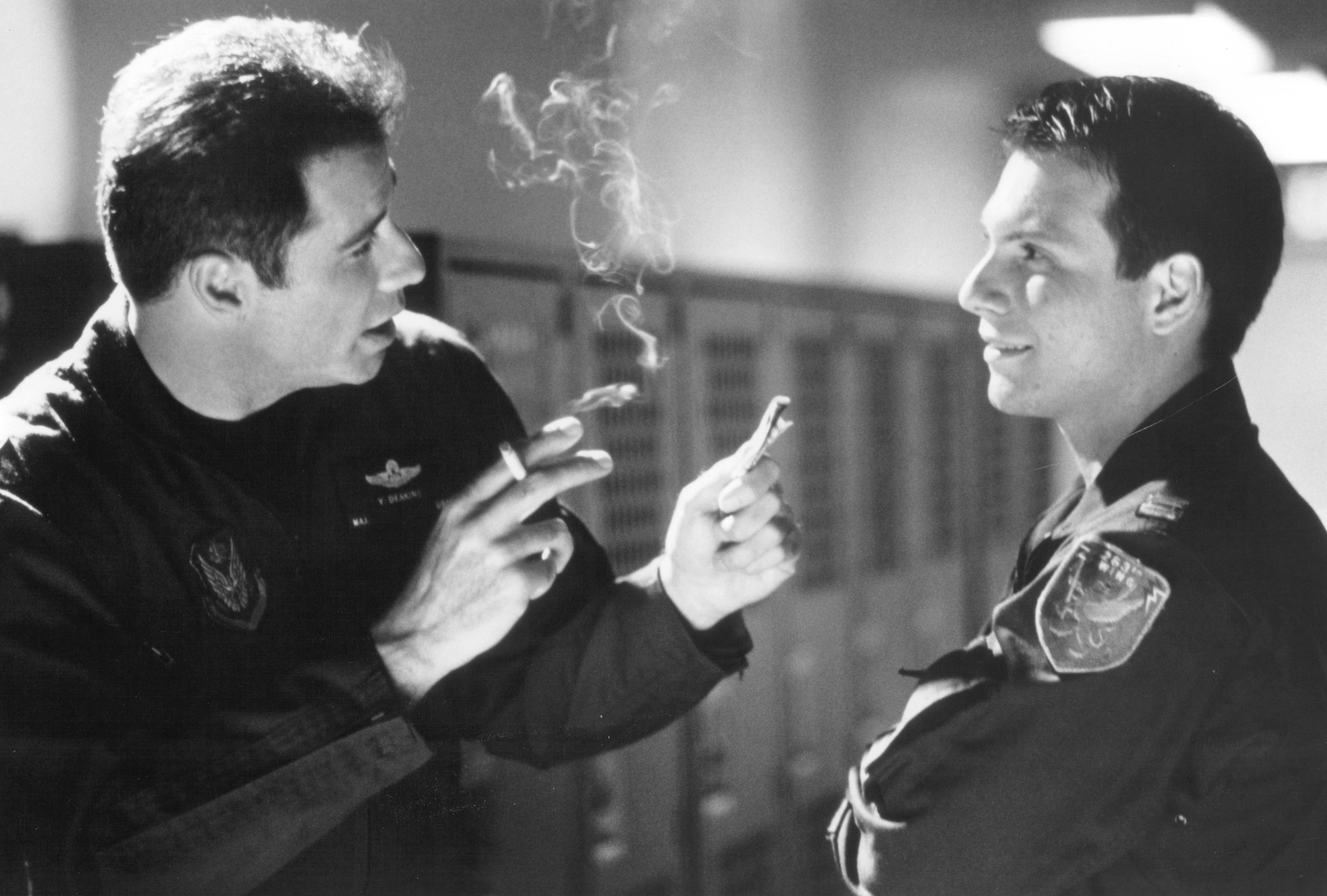 Still of Christian Slater and John Travolta in Broken Arrow (1996)