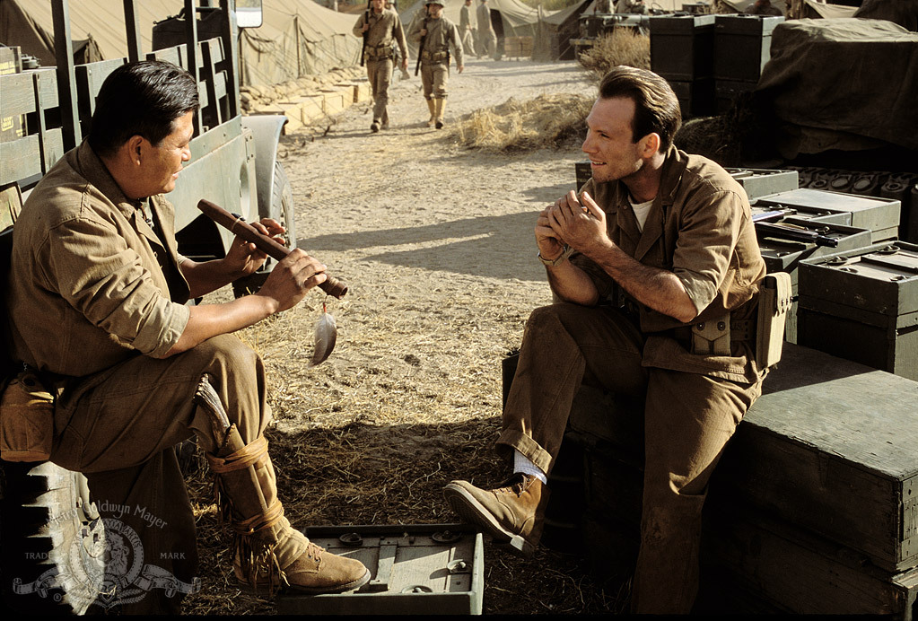 Still of Christian Slater and Roger Willie in Windtalkers (2002)