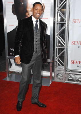 Will Smith at event of Septynios sielos (2008)