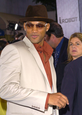 Will Smith at event of I, Robot (2004)