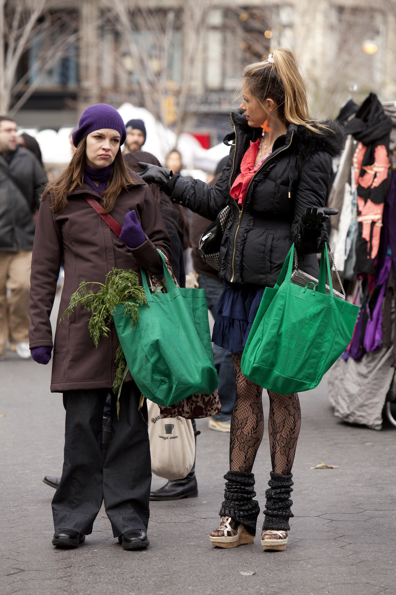 Still of Mira Sorvino and Tammy Blanchard in Union Square (2011)