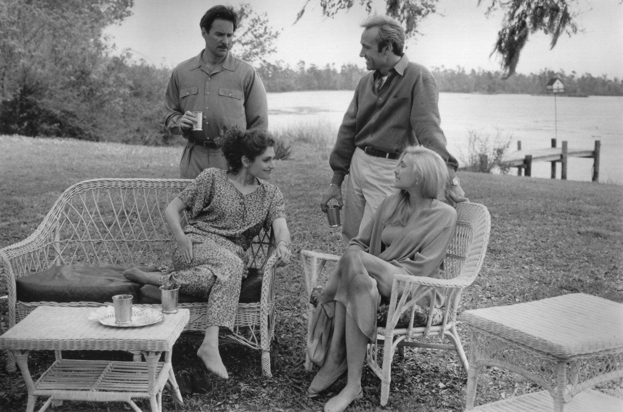 Still of Kevin Kline, Kevin Spacey, Mary Elizabeth Mastrantonio and Rebecca Miller in Consenting Adults (1992)