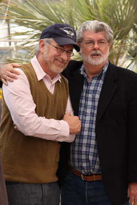 George Lucas and Steven Spielberg at event of Indiana Dzounsas ir kristolo kaukoles karalyste (2008)