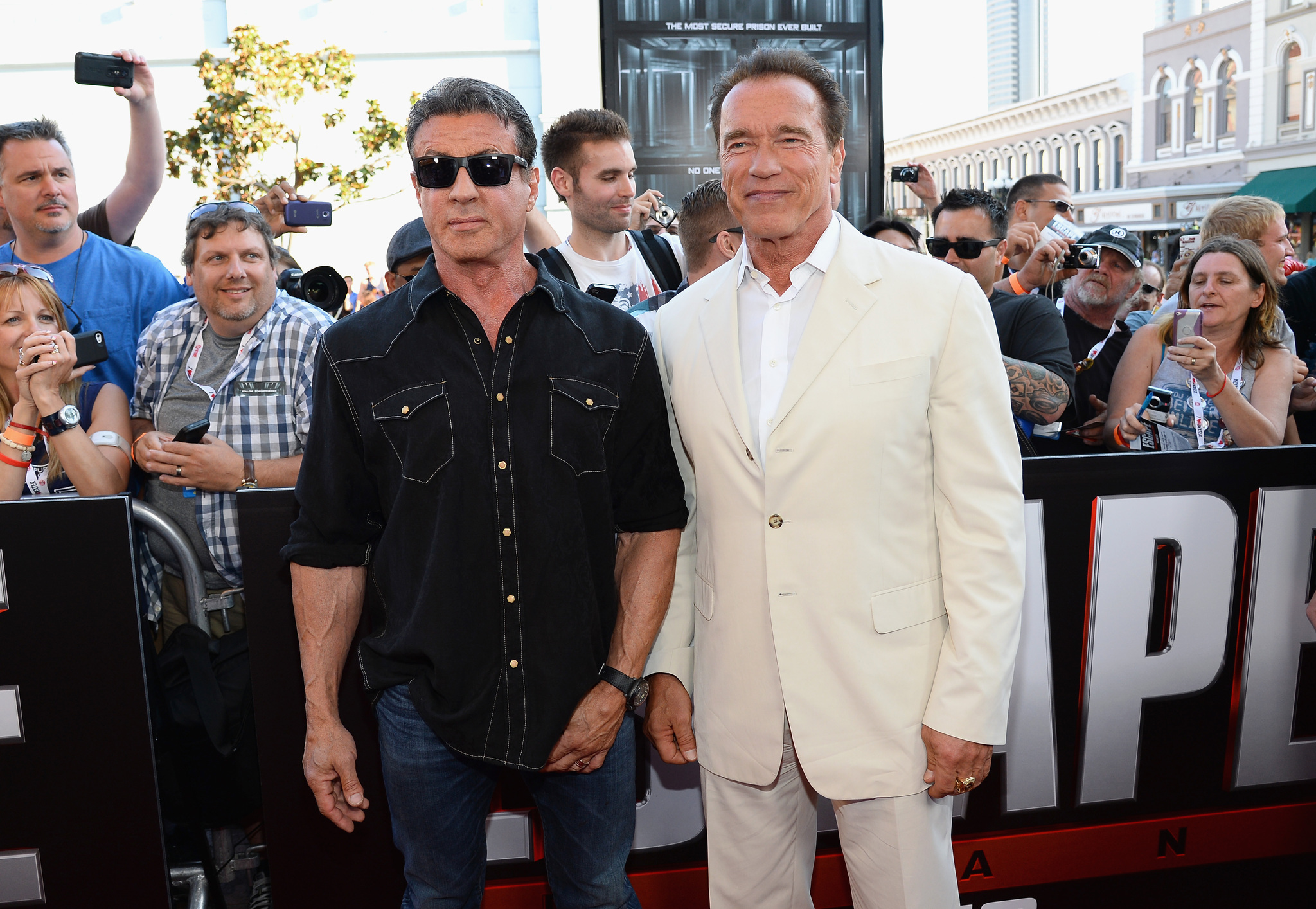 Arnold Schwarzenegger and Sylvester Stallone at event of Pabegimo planas (2013)