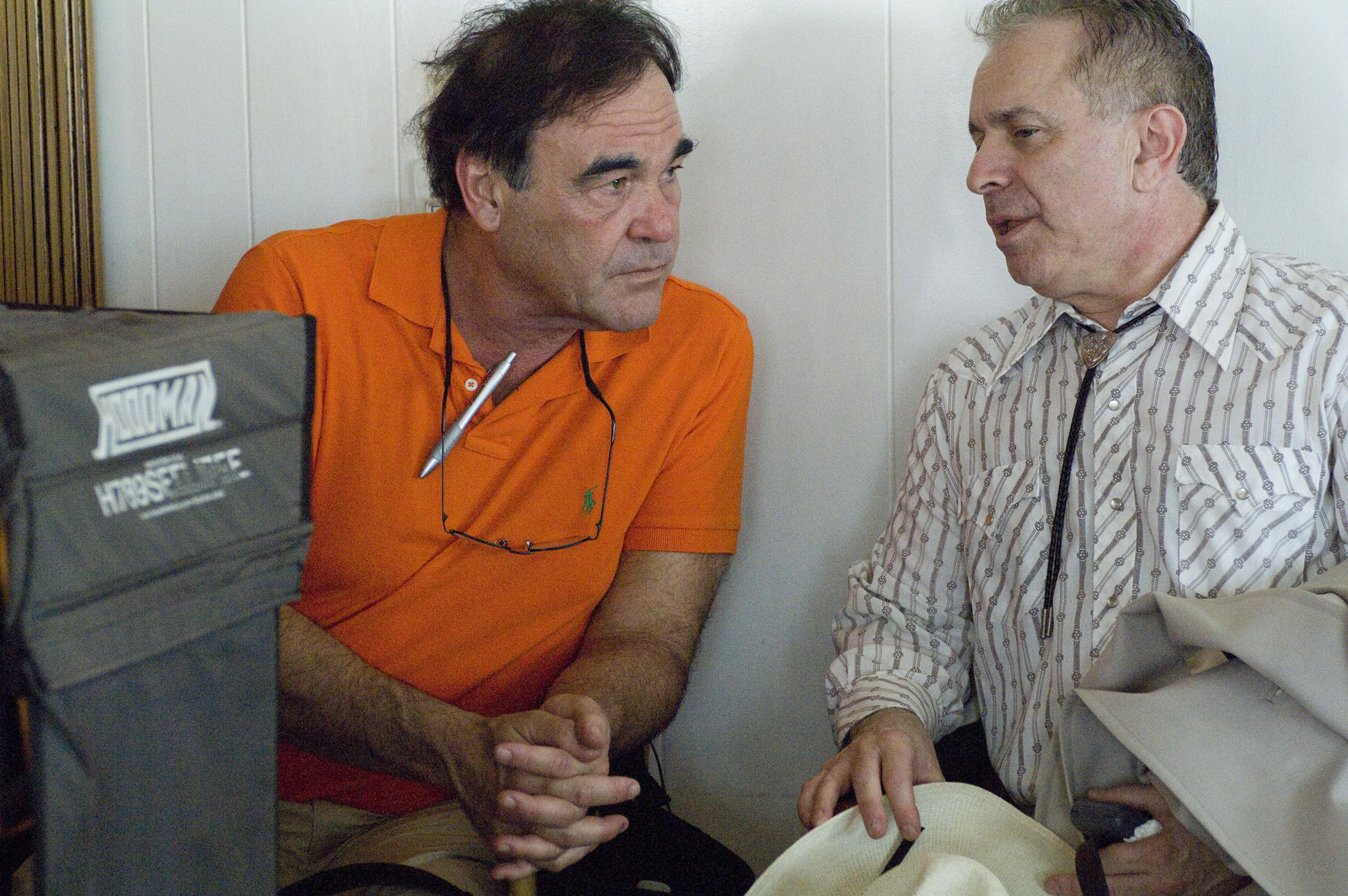 Still of Oliver Stone and Stanley Weiser in W. (2008)
