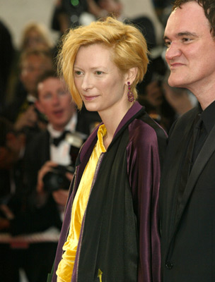 Quentin Tarantino and Tilda Swinton at event of De-Lovely (2004)