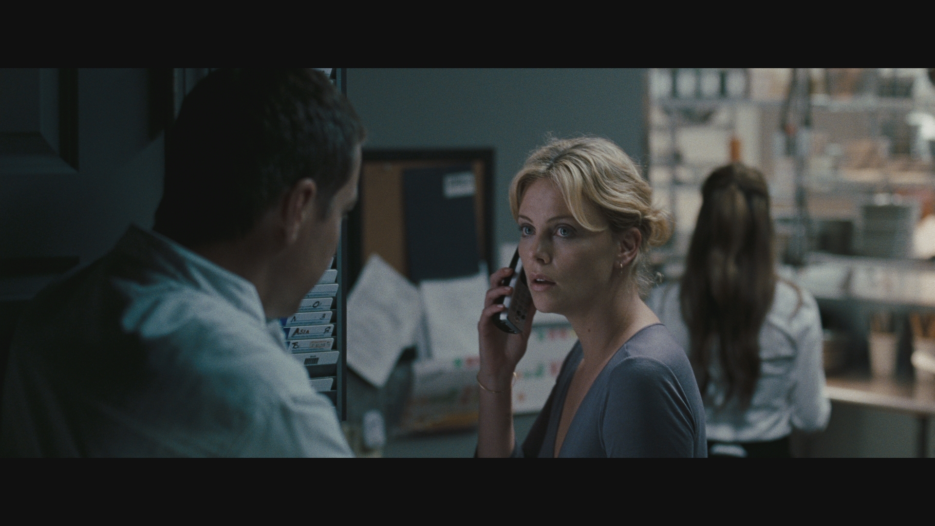 Still of Charlize Theron in The Burning Plain (2008)